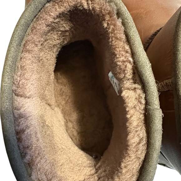 L.L. Bean Brown Shearling-Lined Ankle Boots Size 10 Brown Leather Cozy Warm - Picture 4 of 9